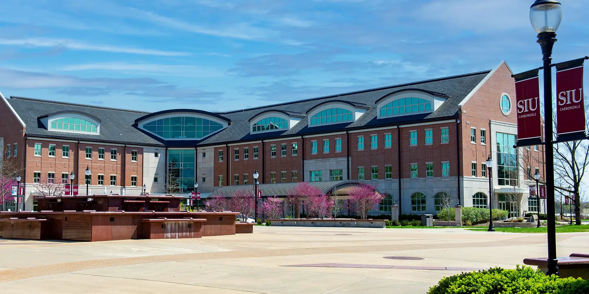 SCHOLARSHIP: Southern Illinois University, USA International Scholarship for Postgraduate | Masters | Ph.D Students
