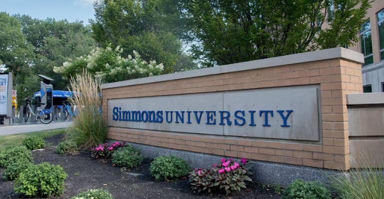 SCHOLARSHIP: Simmons University, USA International Scholarship for Undergraduate Students