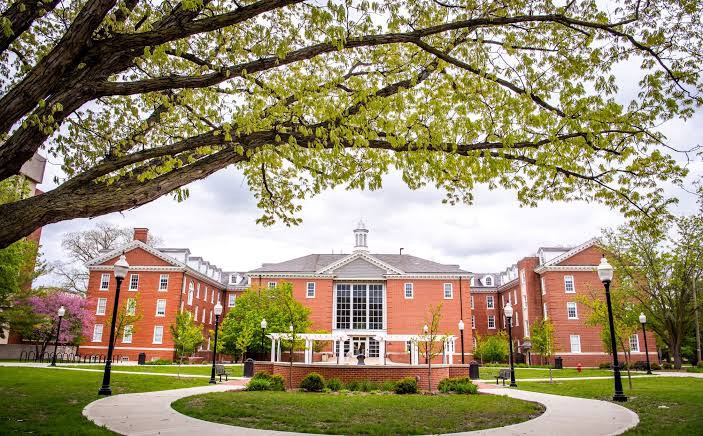 SCHOLARSHIP: Illinois State University, USA International Scholarship for Postgraduate | Masters | Ph.D Students