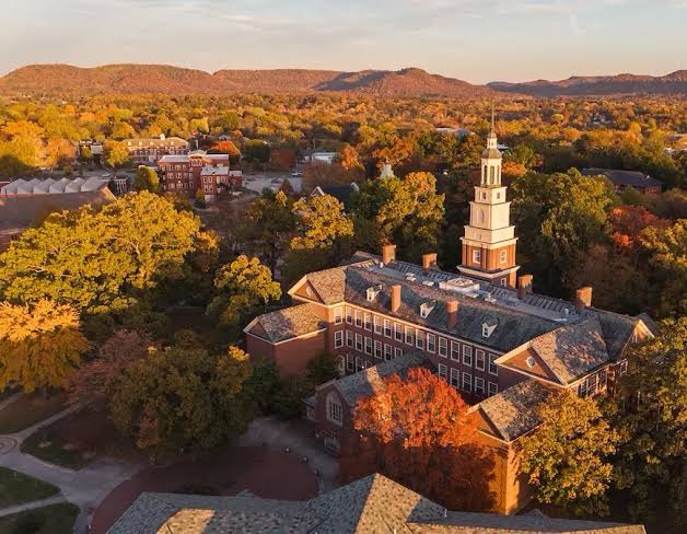 SCHOLARSHIP: Berea College, USA International Scholarship for Undergraduate Students