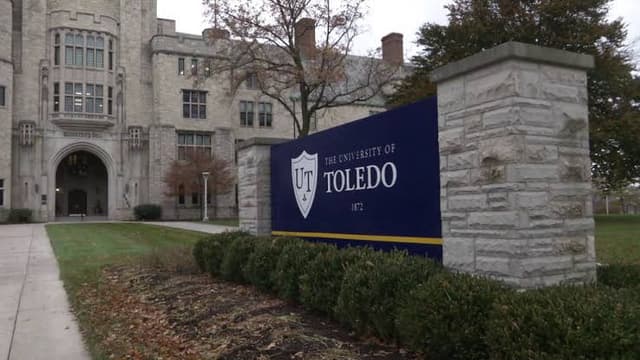 SCHOLARSHIP: University of Toledo, USA International Scholarship for Postgraduate | Ph.D Students